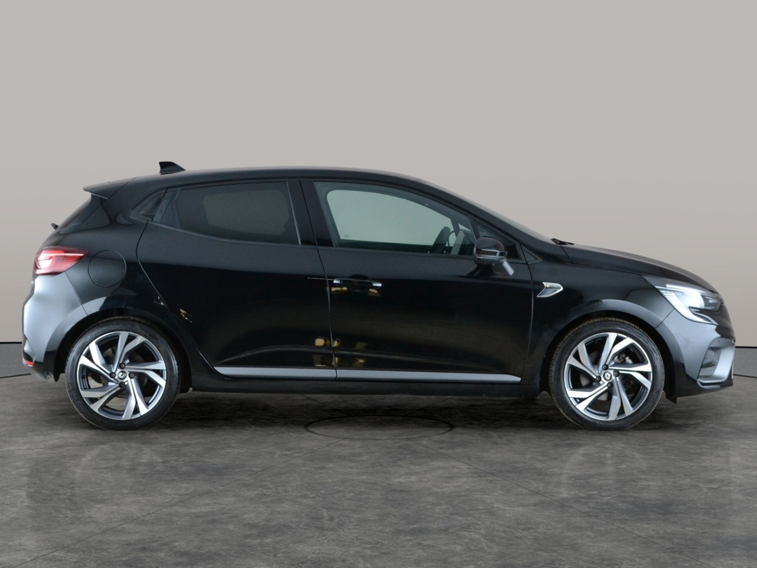 Used Renault Clio 2022 for sale - 78197784: Photo 9