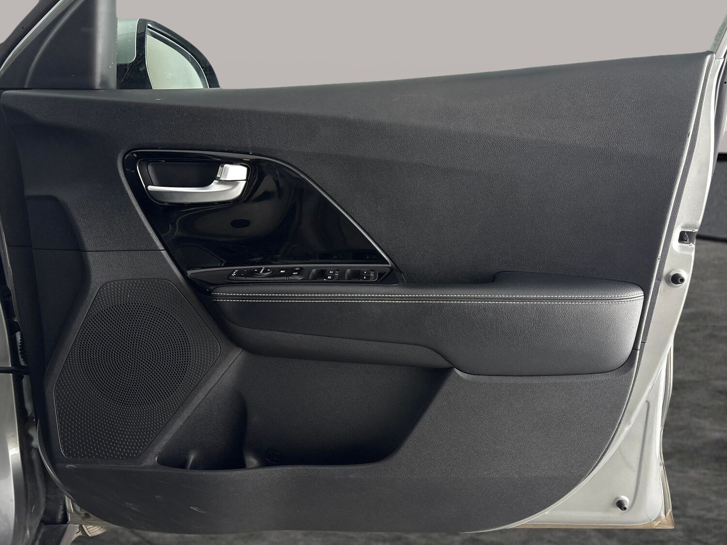 Used Kia Niro 2021 for sale - 77833656: Photo 32