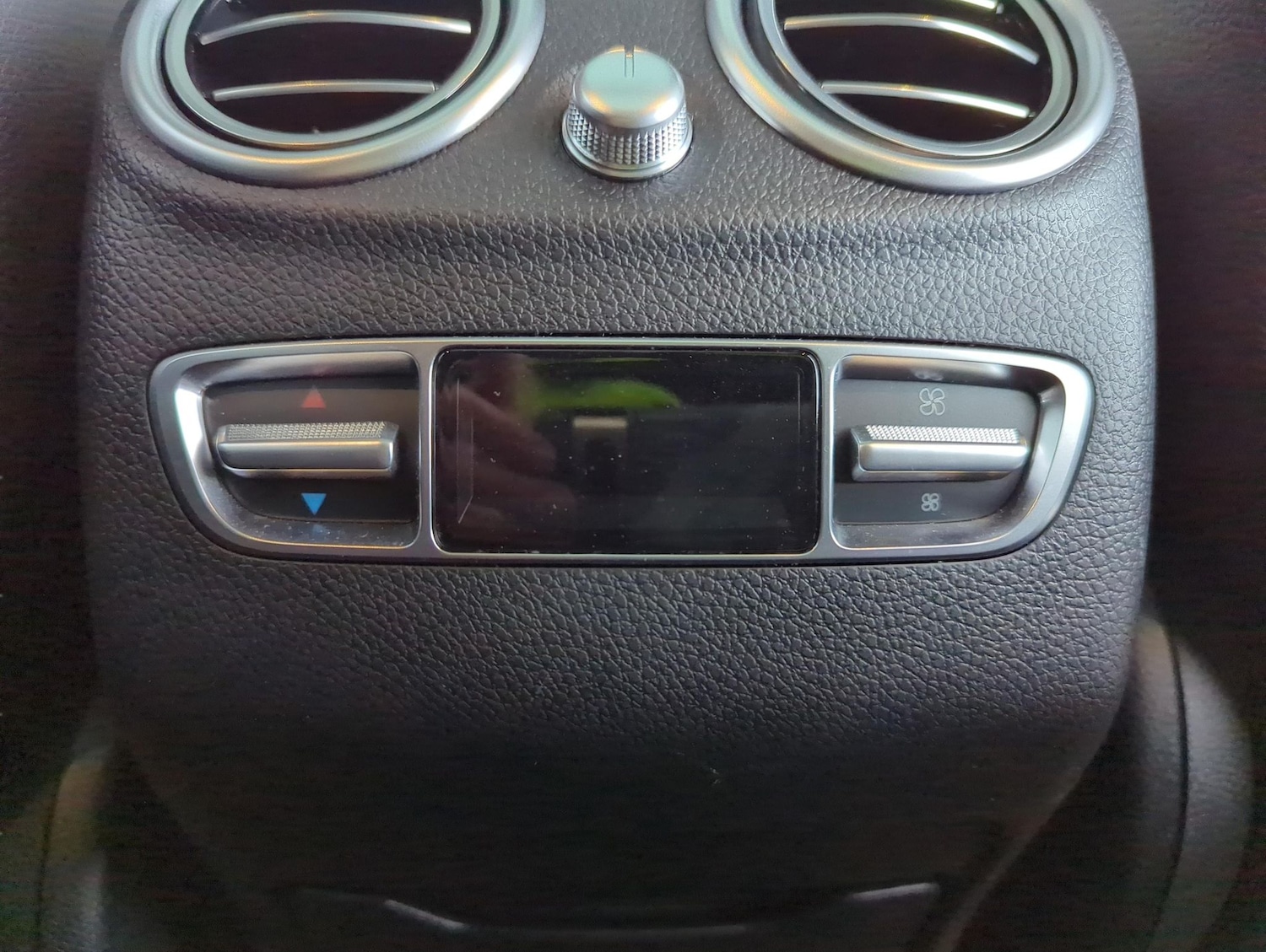 Used Mercedes-Benz GLC 2022 for sale - 77846145: Photo 17