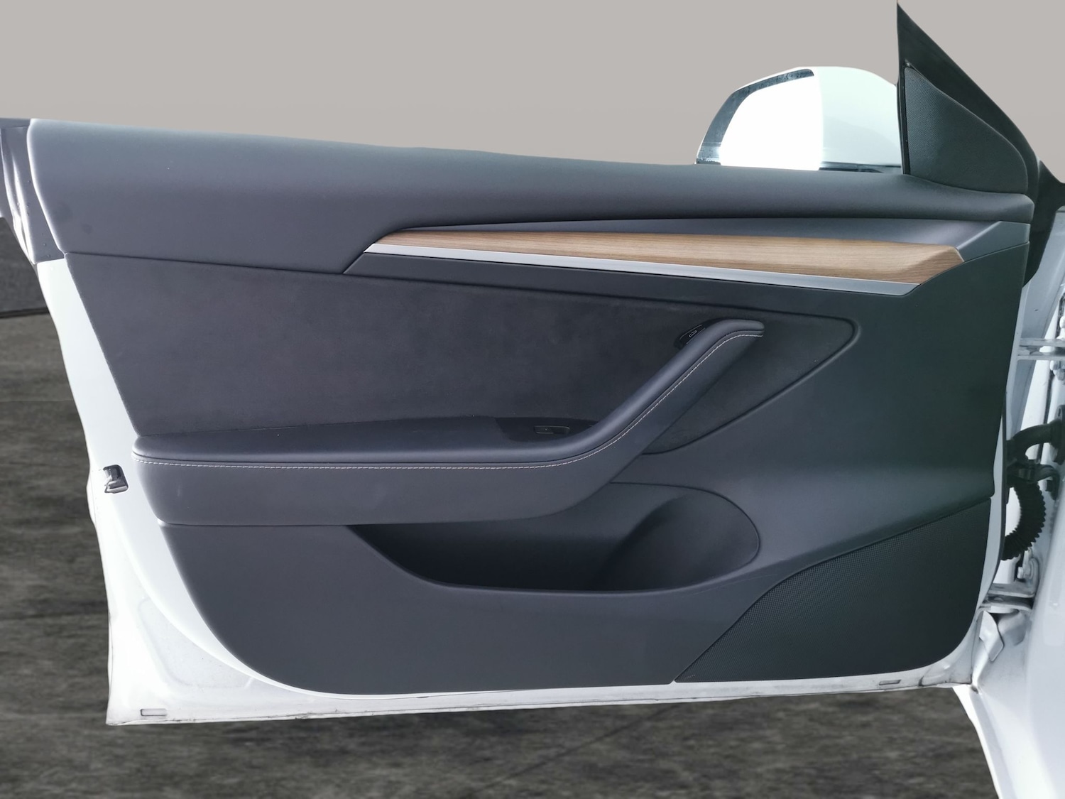 Used Tesla Model 3 2021 for sale - 77019342: Photo 26