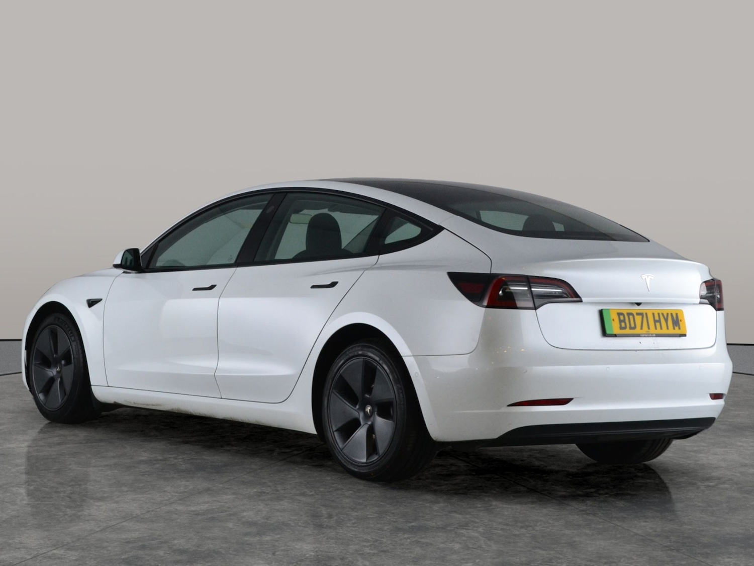 Used Tesla Model 3 2021 for sale - 77019342: Photo 9
