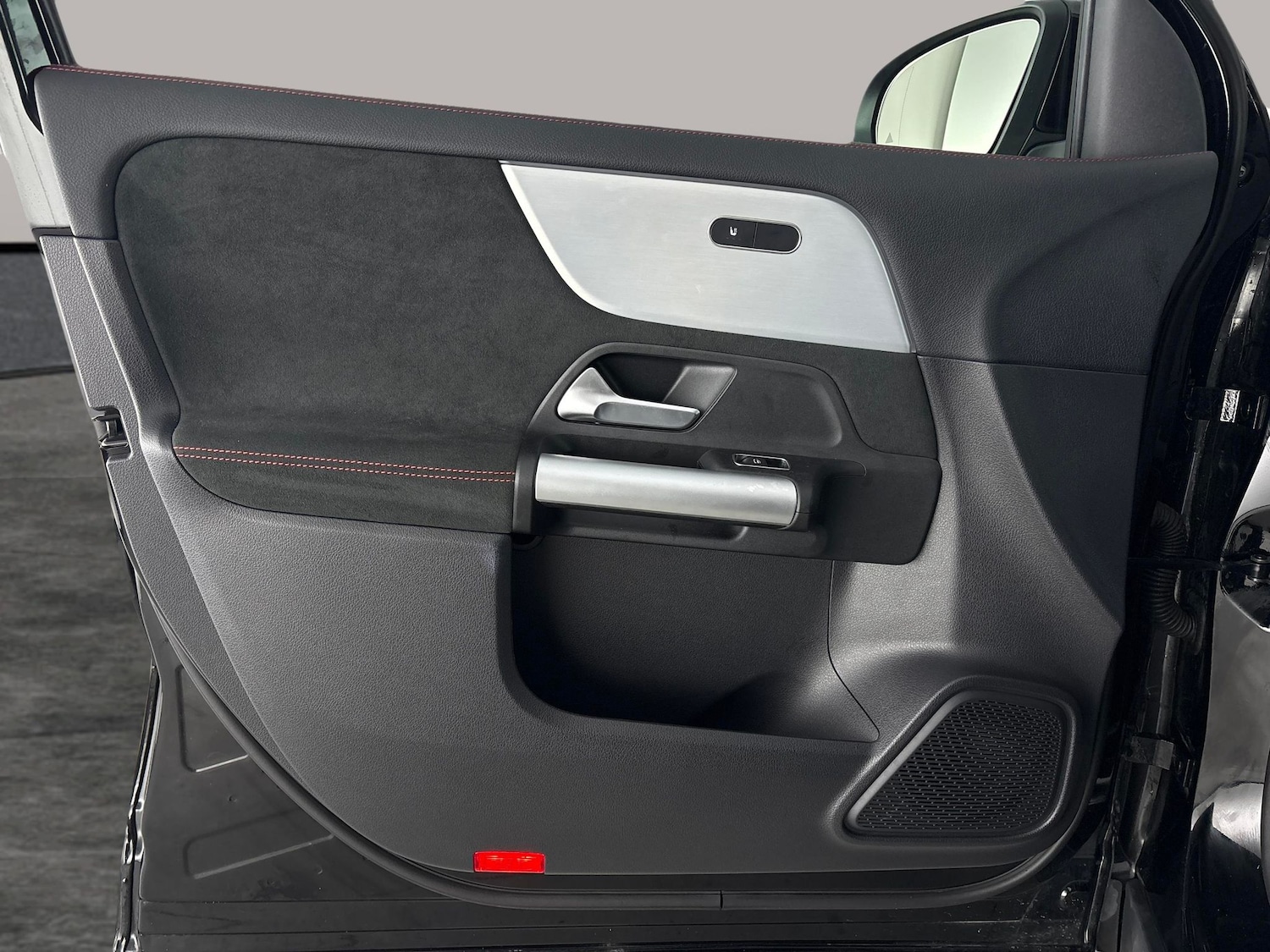 Used Mercedes-Benz EQA 2023 for sale - 77708450: Photo 33