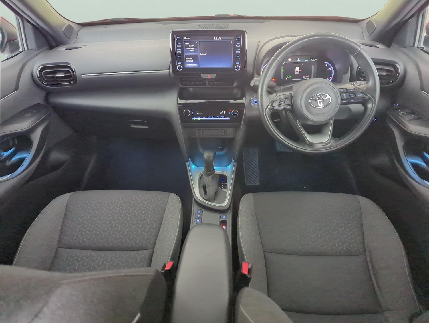 Used Toyota Yaris Cross 2022 for sale - 77316637: Photo 6