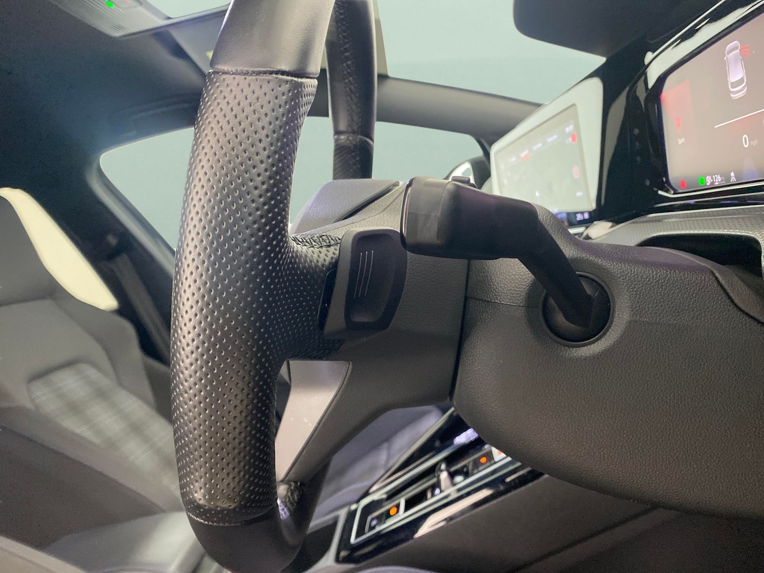 Used Volkswagen Golf 2023 for sale - 77995476: Photo 18