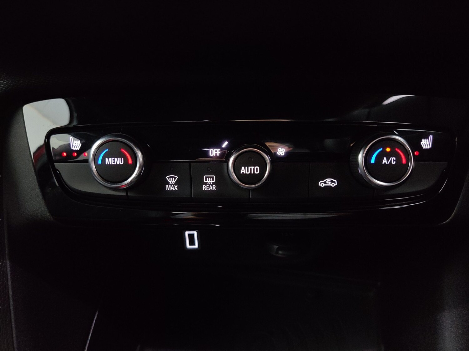 Used Vauxhall Corsa 2023 for sale - 78212322: Photo 24