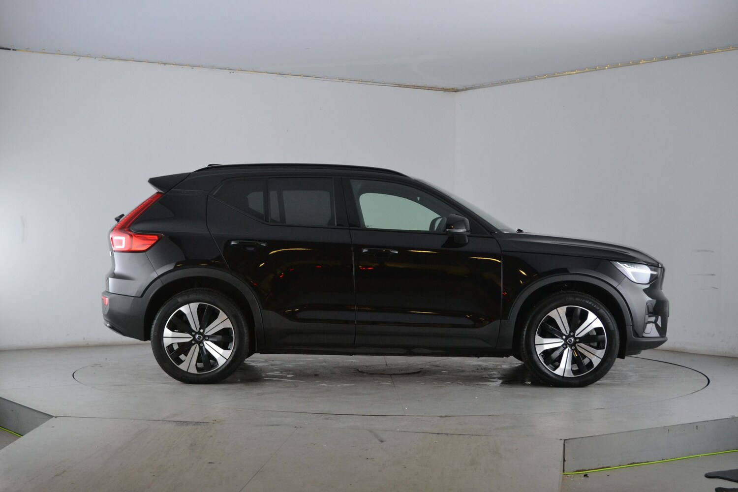 Used Volvo XC40 2023 for sale - 78218491: Photo 11