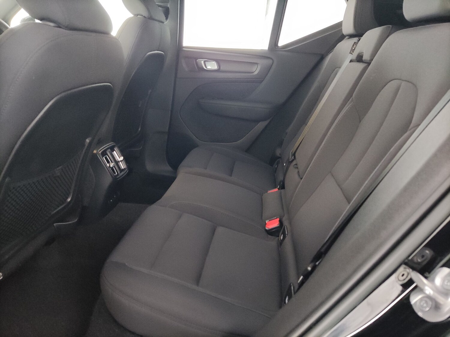 Used Volvo XC40 2023 for sale - 78218491: Photo 30