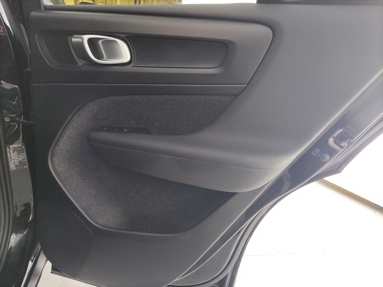 Used Volvo XC40 2023 for sale - 78218491: Photo 33