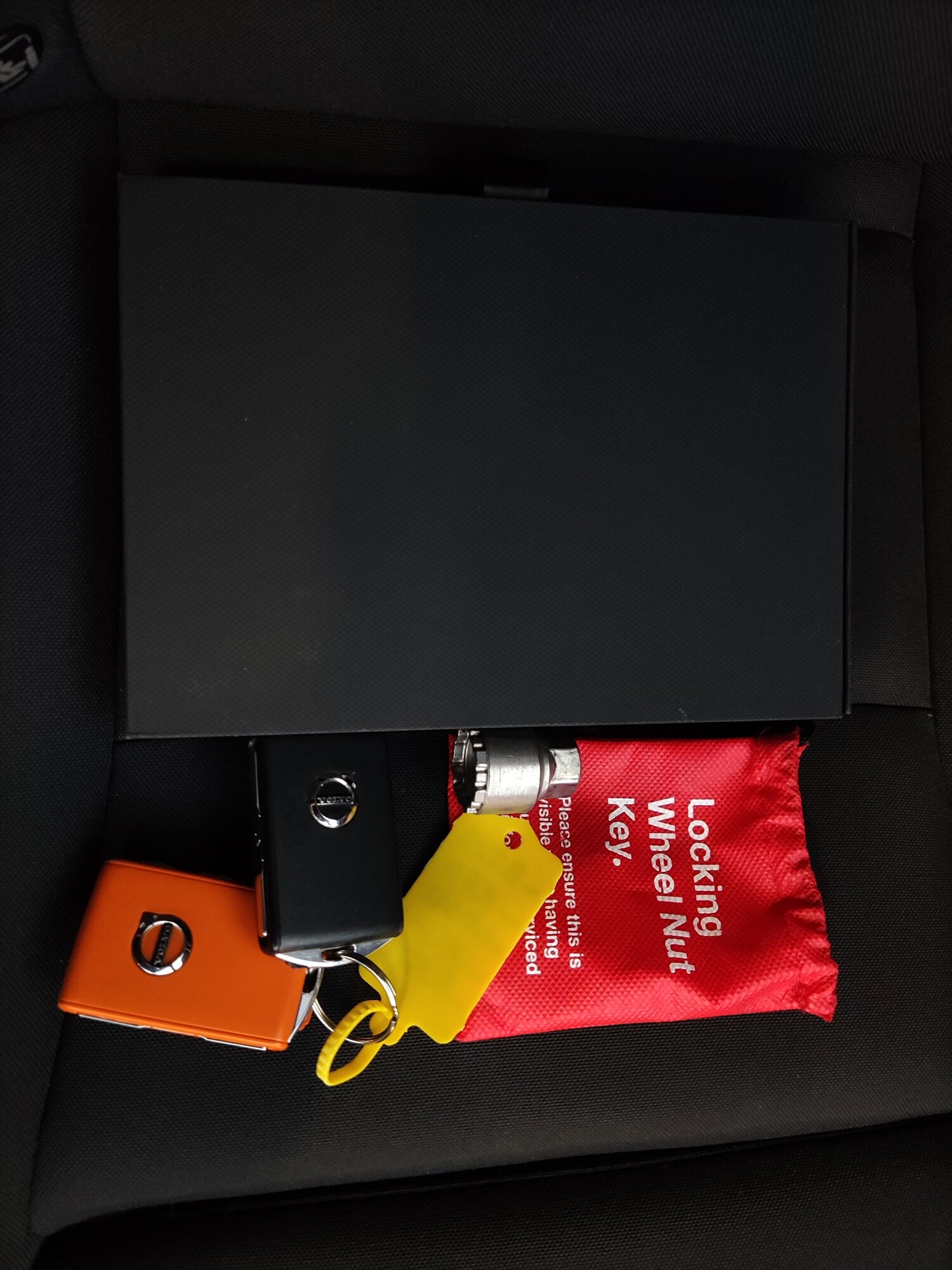 Used Volvo XC40 2023 for sale - 78218491: Photo 37