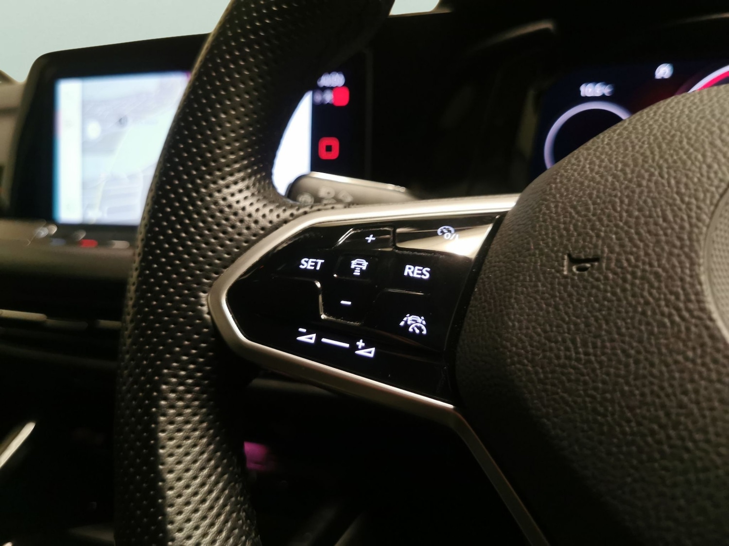 Used Volkswagen Golf 2022 for sale - 77833719: Photo 23