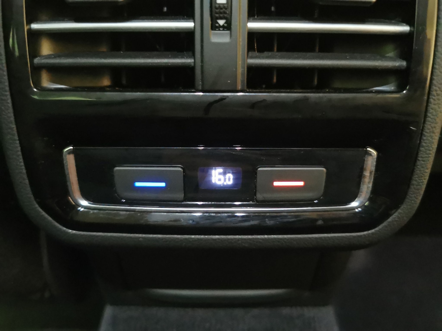 Used Volkswagen Passat 2019 for sale - 78199676: Photo 13