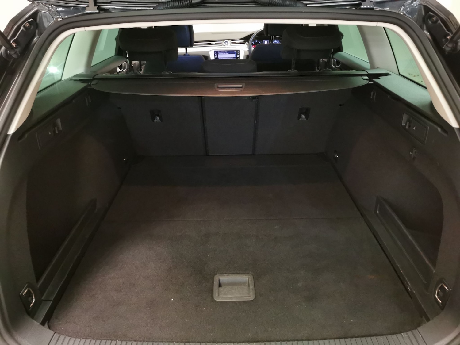 Used Volkswagen Passat 2019 for sale - 78199676: Photo 31