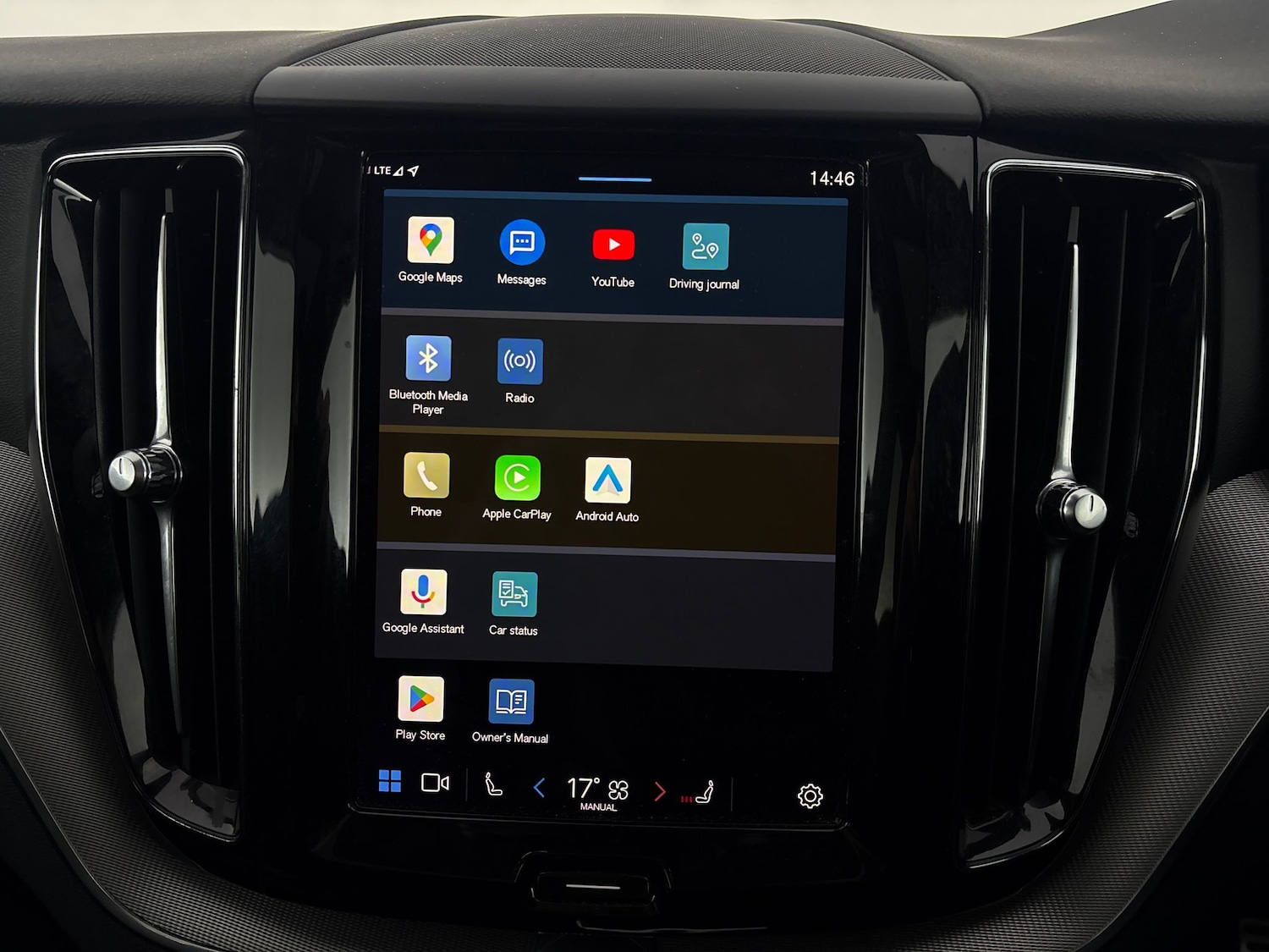 Used Volvo XC60 2021 for sale - 76859755: Photo 24