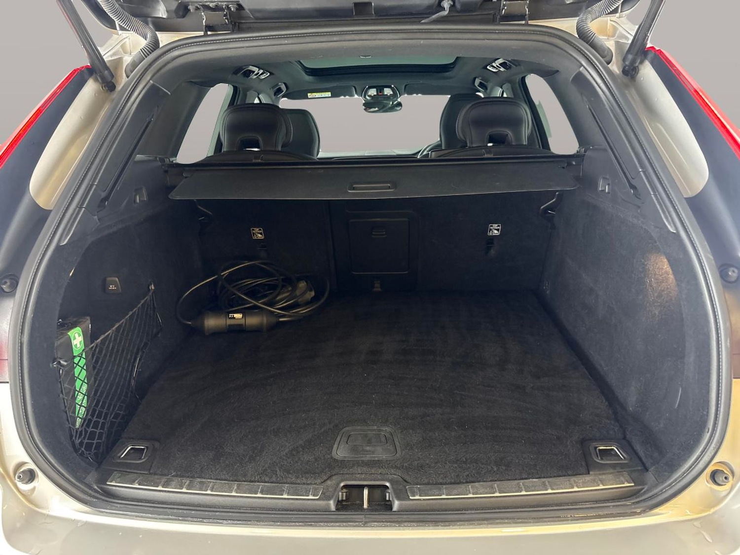 Used Volvo XC60 2021 for sale - 76859755: Photo 40