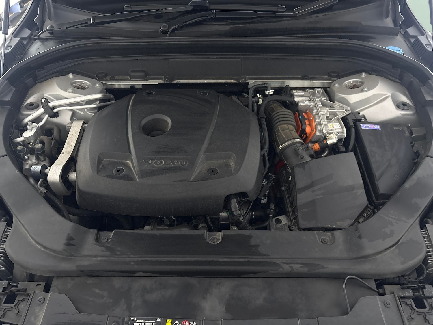 Used Volvo XC60 2021 for sale - 76859755: Photo 42