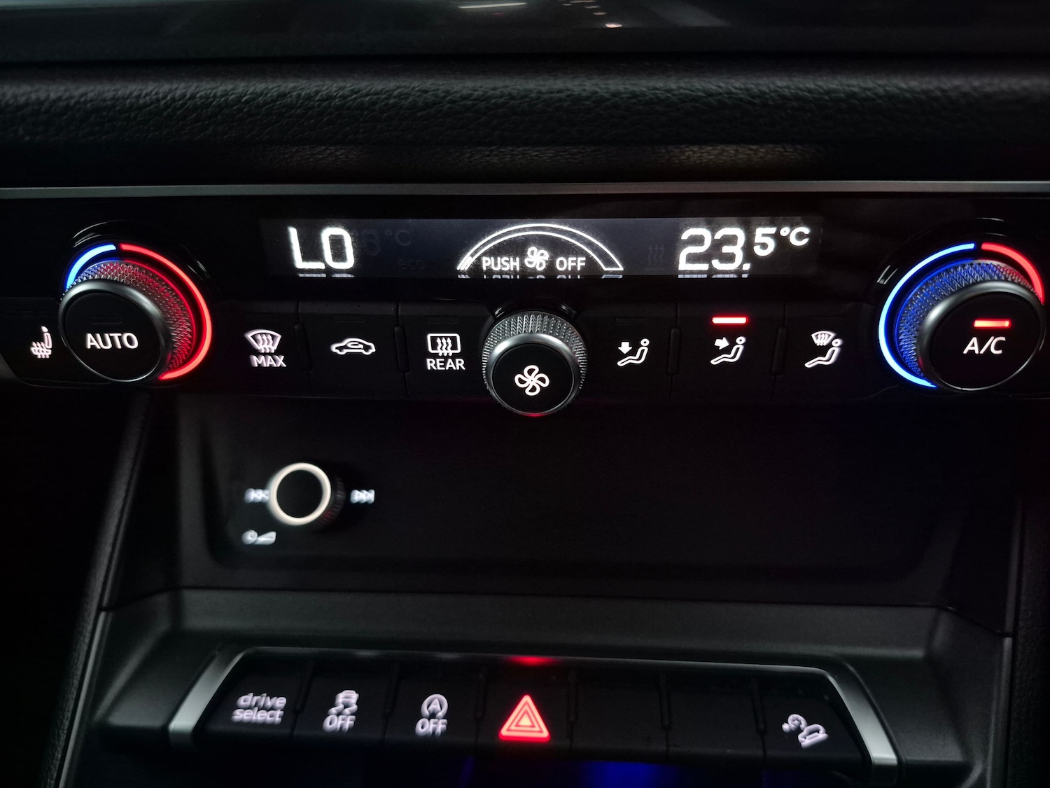 Used Audi Q3 2020 for sale - 77707858: Photo 23