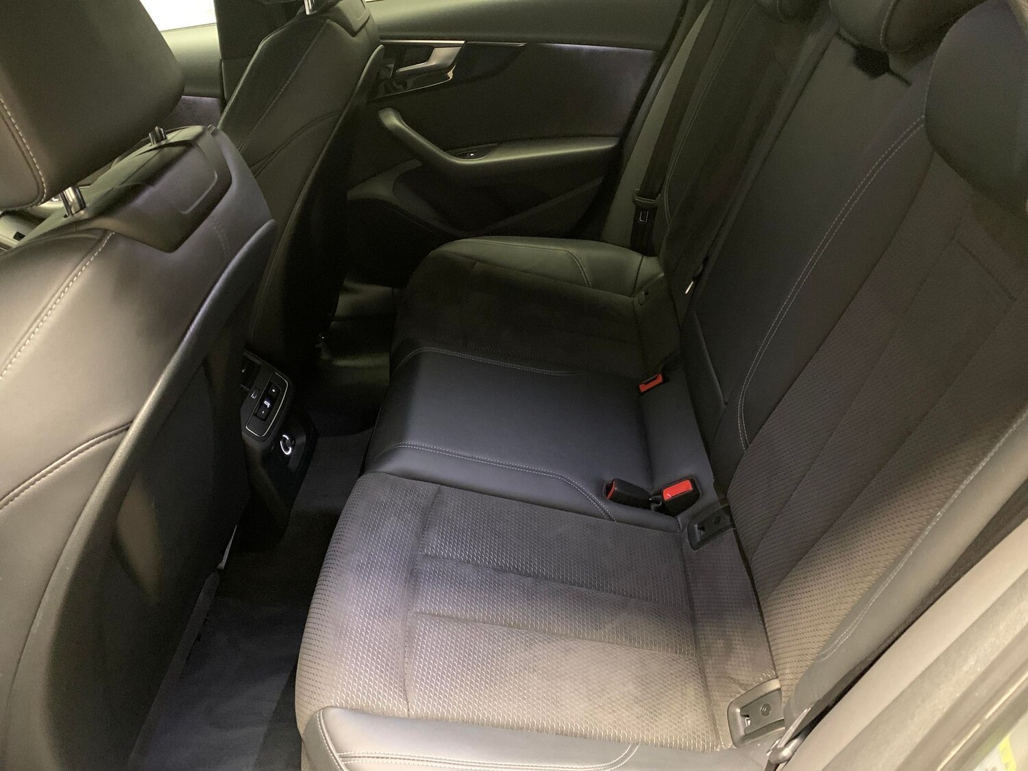 Used Audi A4 2020 for sale - 77746488: Photo 27