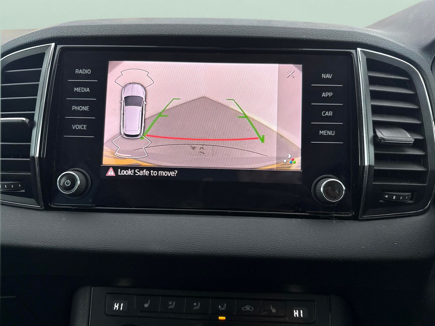 Used Skoda Karoq 2022 for sale - 78129473: Photo 16