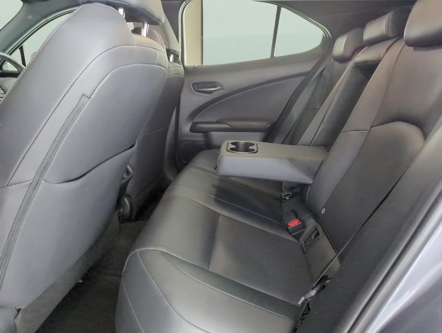 Used Lexus UX 2023 for sale - 77686141: Photo 30