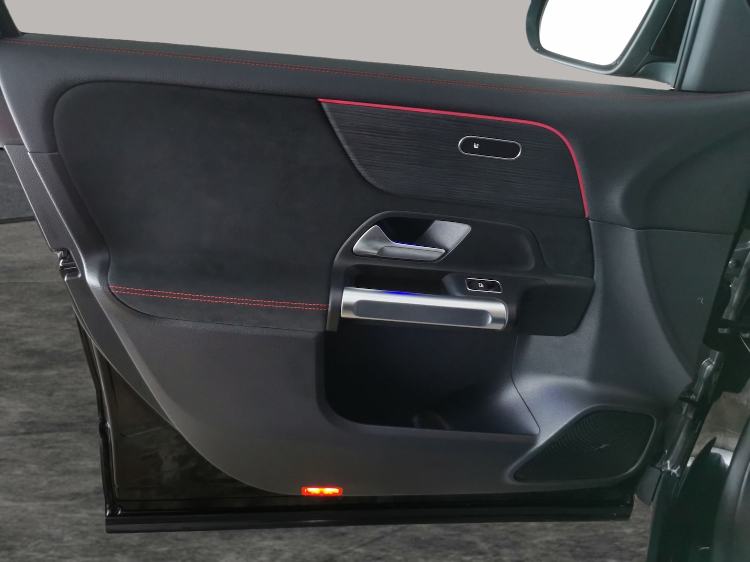 Used Mercedes-Benz EQB 2023 for sale - 77708454: Photo 31