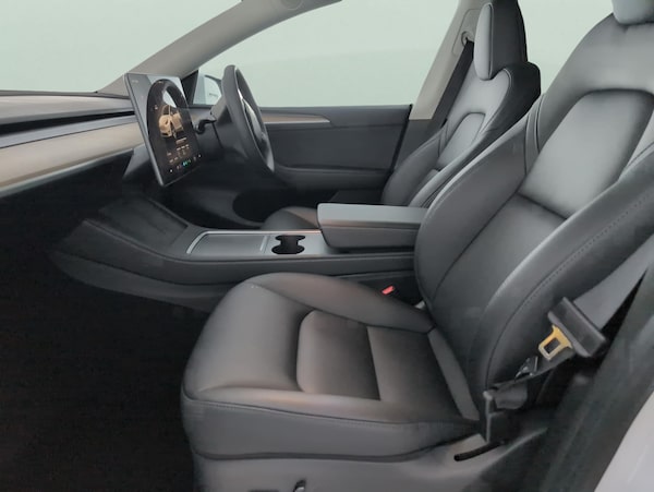 Used Tesla Model Y 2022 for sale - 76290708: Photo 5