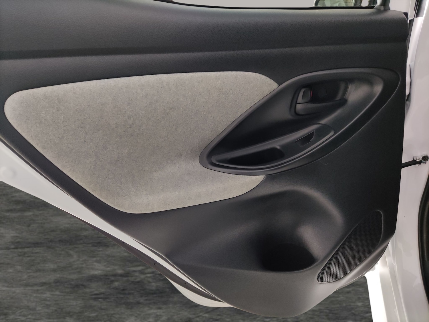 Used Toyota Yaris 2021 for sale - 78082079: Photo 27