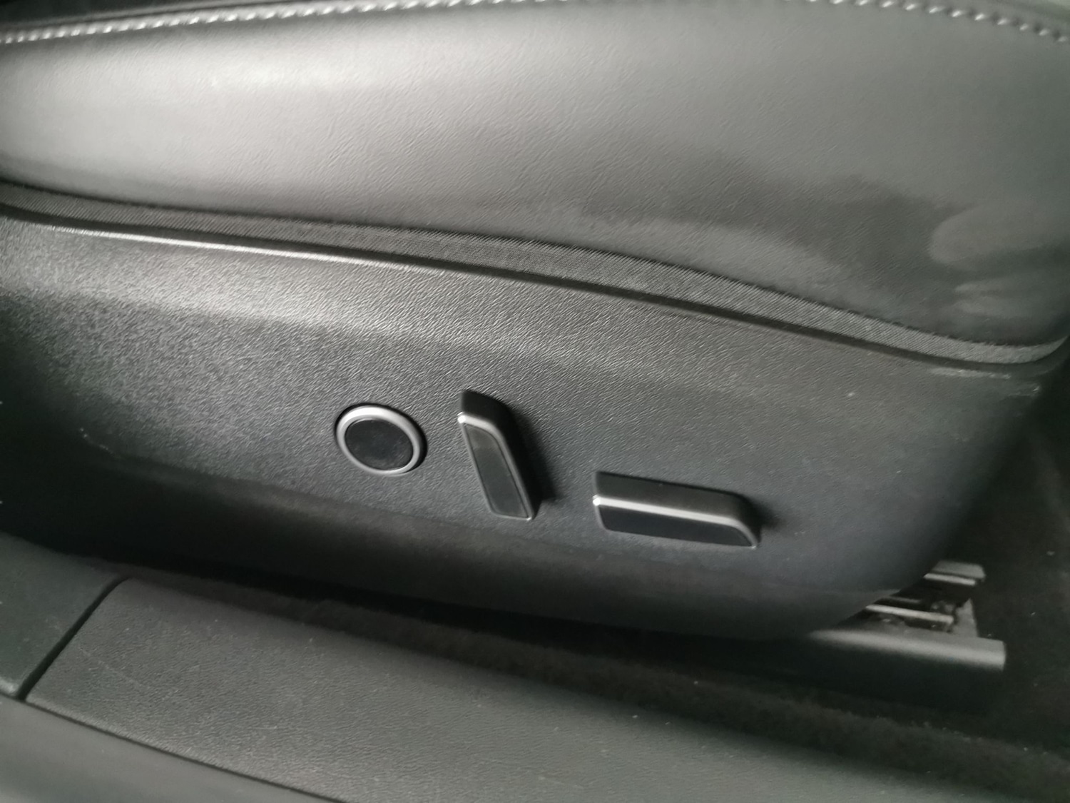 Used Tesla Model 3 2023 for sale - 77995465: Photo 16