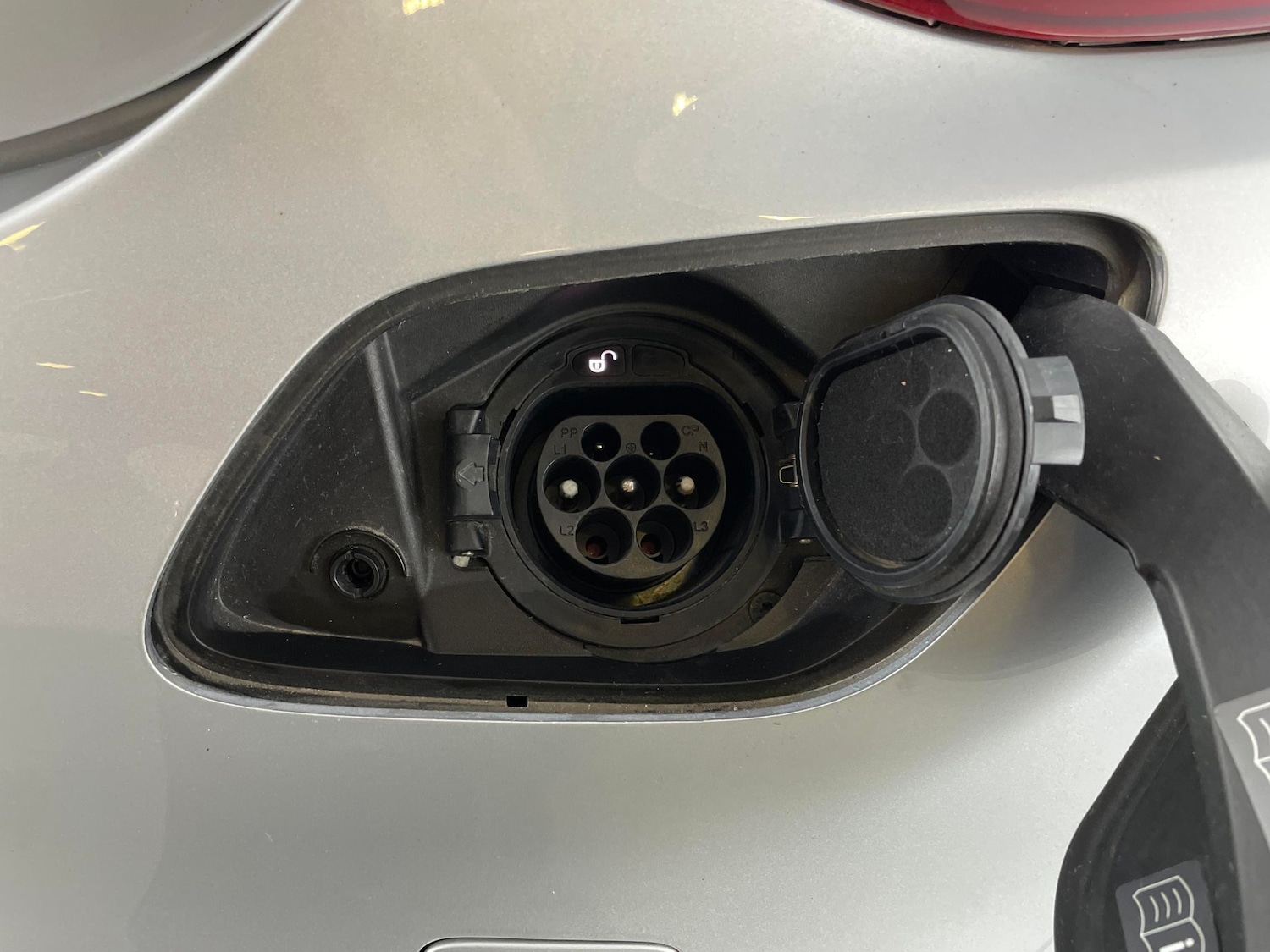 Used Mercedes-Benz C Class 2018 for sale - 76616031: Photo 33