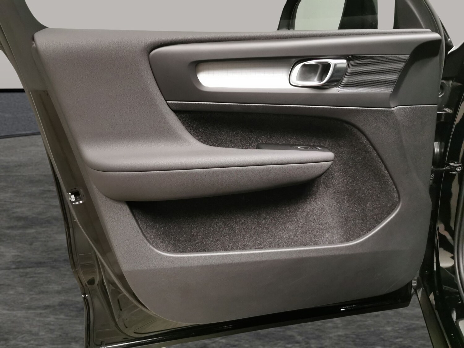 Used Volvo XC40 2022 for sale - 77746426: Photo 25