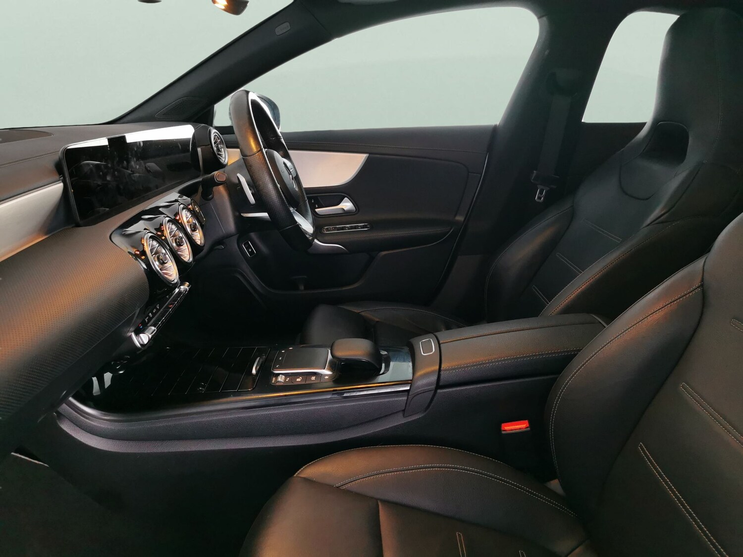 Used Mercedes-Benz CLA for sale - 77311177: Photo 4