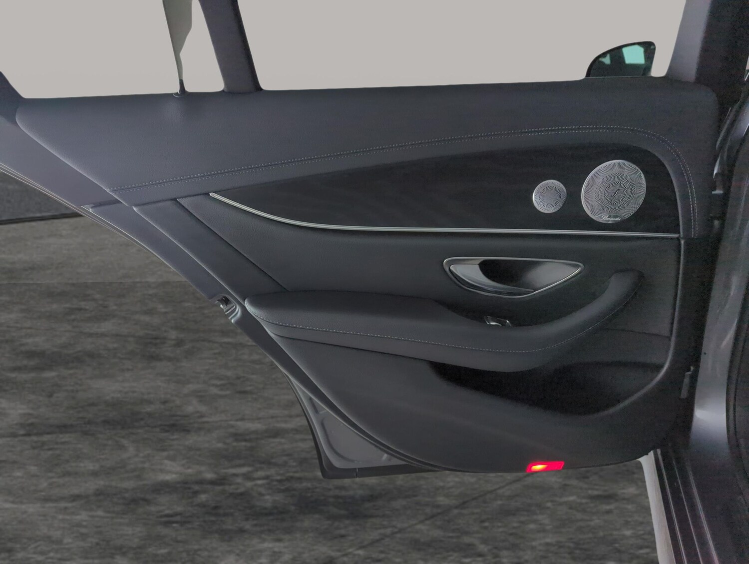 Used Mercedes-Benz E Class 2019 for sale - 77360893: Photo 31