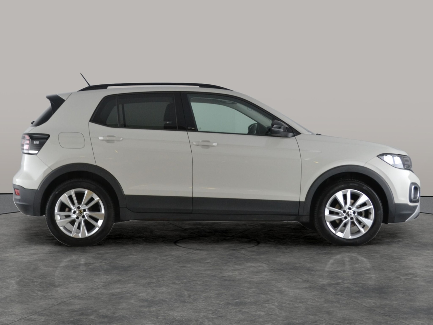 Used Volkswagen T-Cross 2021 for sale - 76919578: Photo 10