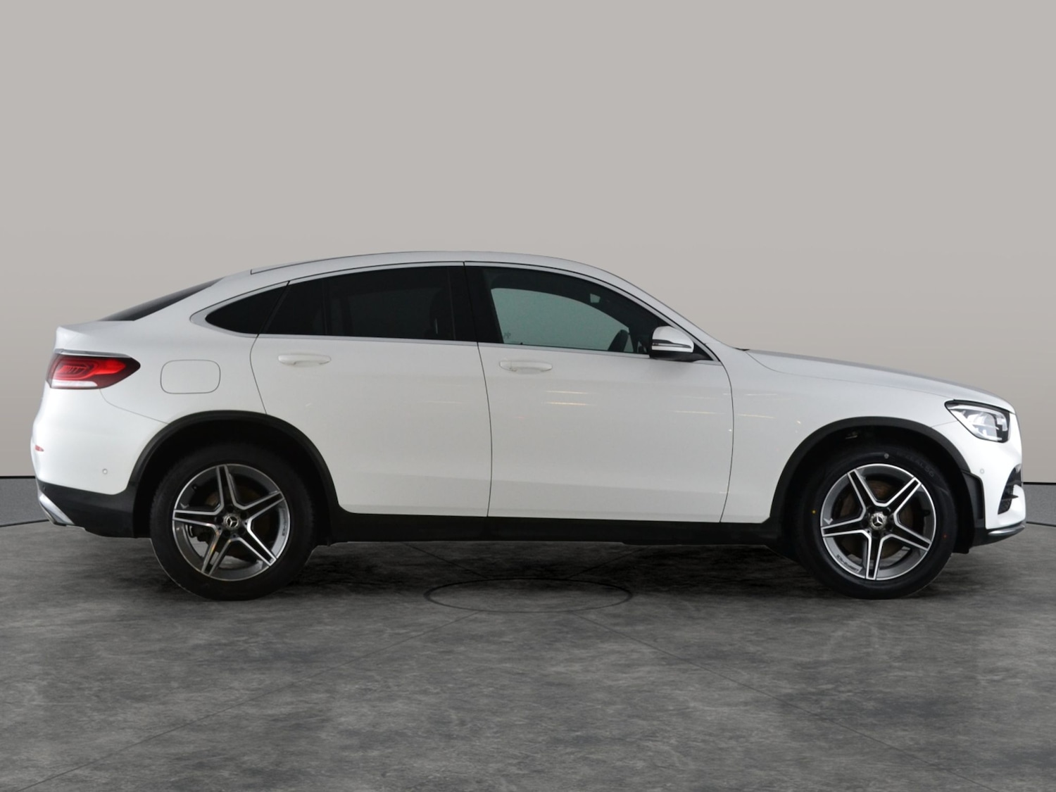 Used Mercedes-Benz GLC 2020 for sale - 77460908: Photo 11