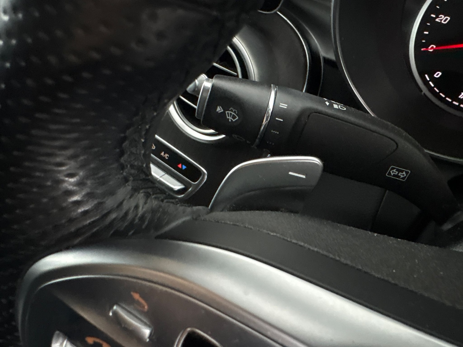 Used Mercedes-Benz GLC 2020 for sale - 77460908: Photo 19