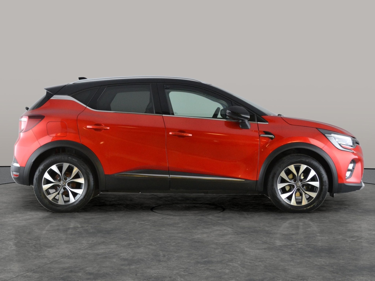 Used Renault Captur 2020 for sale - 77819358: Photo 11