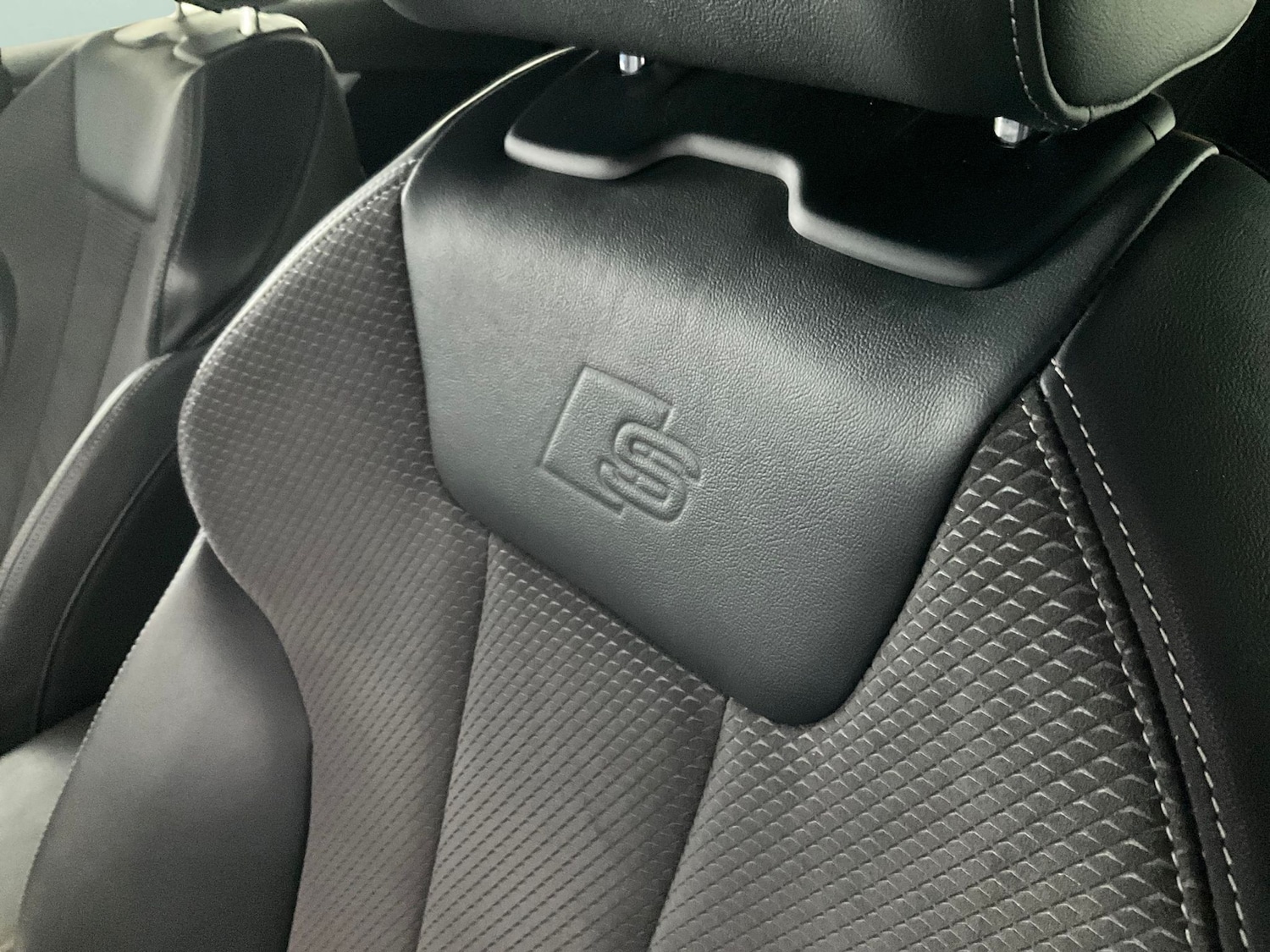 Used Audi A5 2018 for sale - 76344764: Photo 17