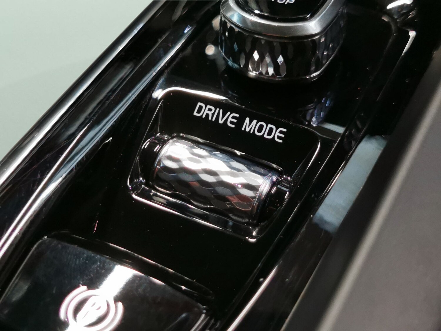 Used Volvo XC60 2020 for sale - 77558244: Photo 16