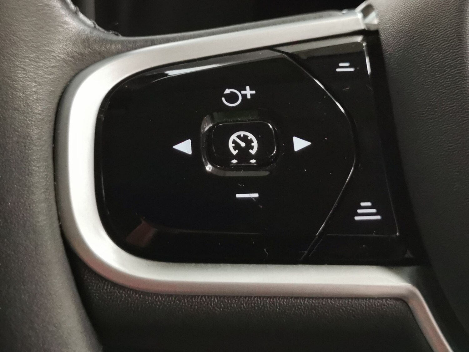 Used Volvo XC60 2020 for sale - 77558244: Photo 19