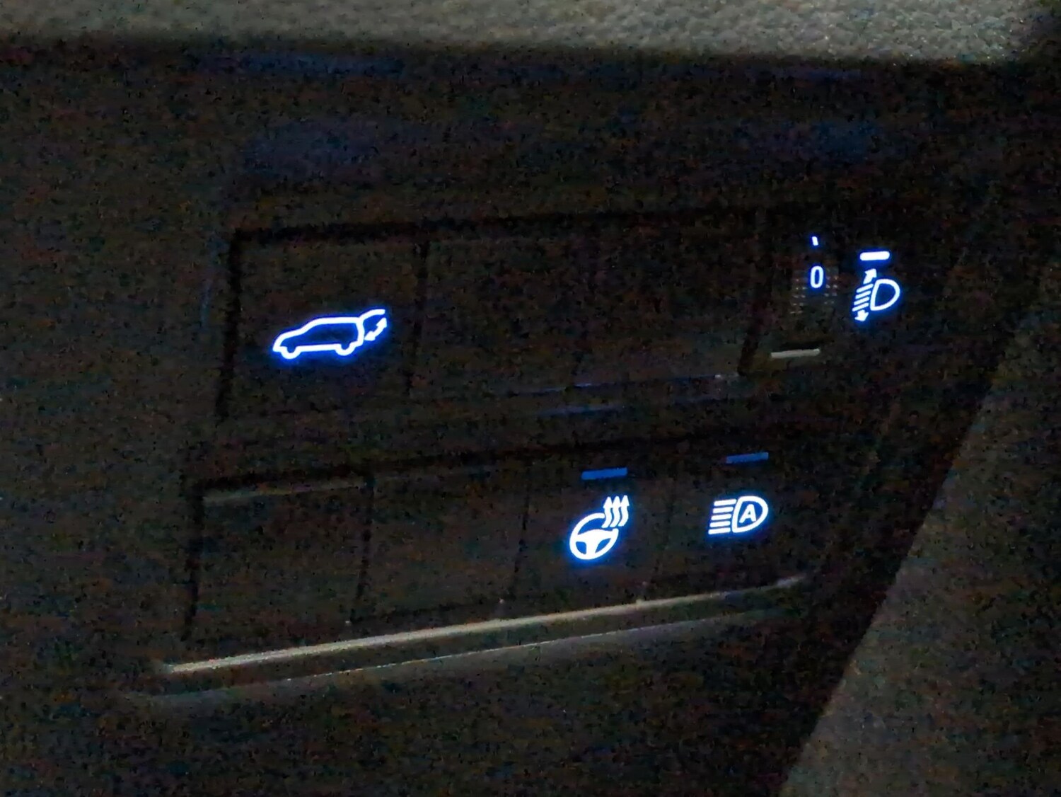 Used Toyota Yaris Cross 2022 for sale - 77702983: Photo 19