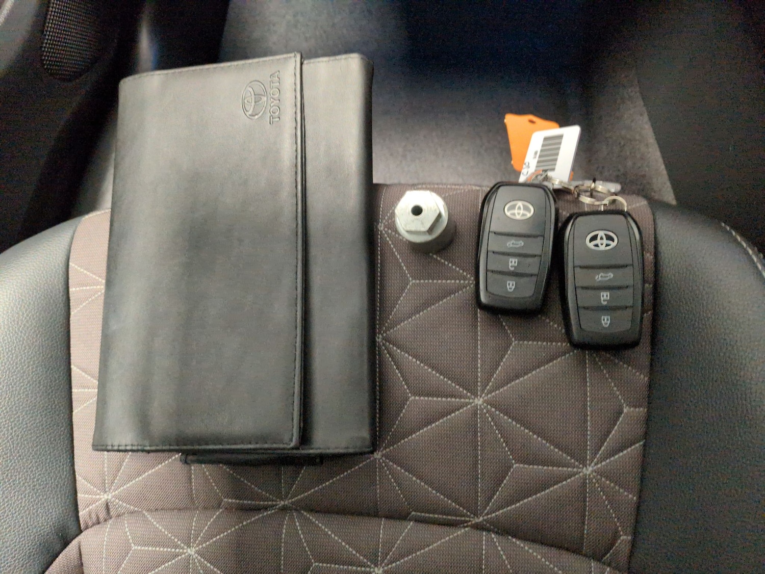 Used Toyota Yaris Cross 2022 for sale - 77702983: Photo 30