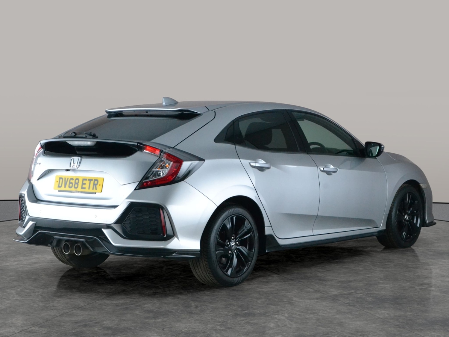 Used Honda Civic 2018 for sale - 77797283: Photo 10