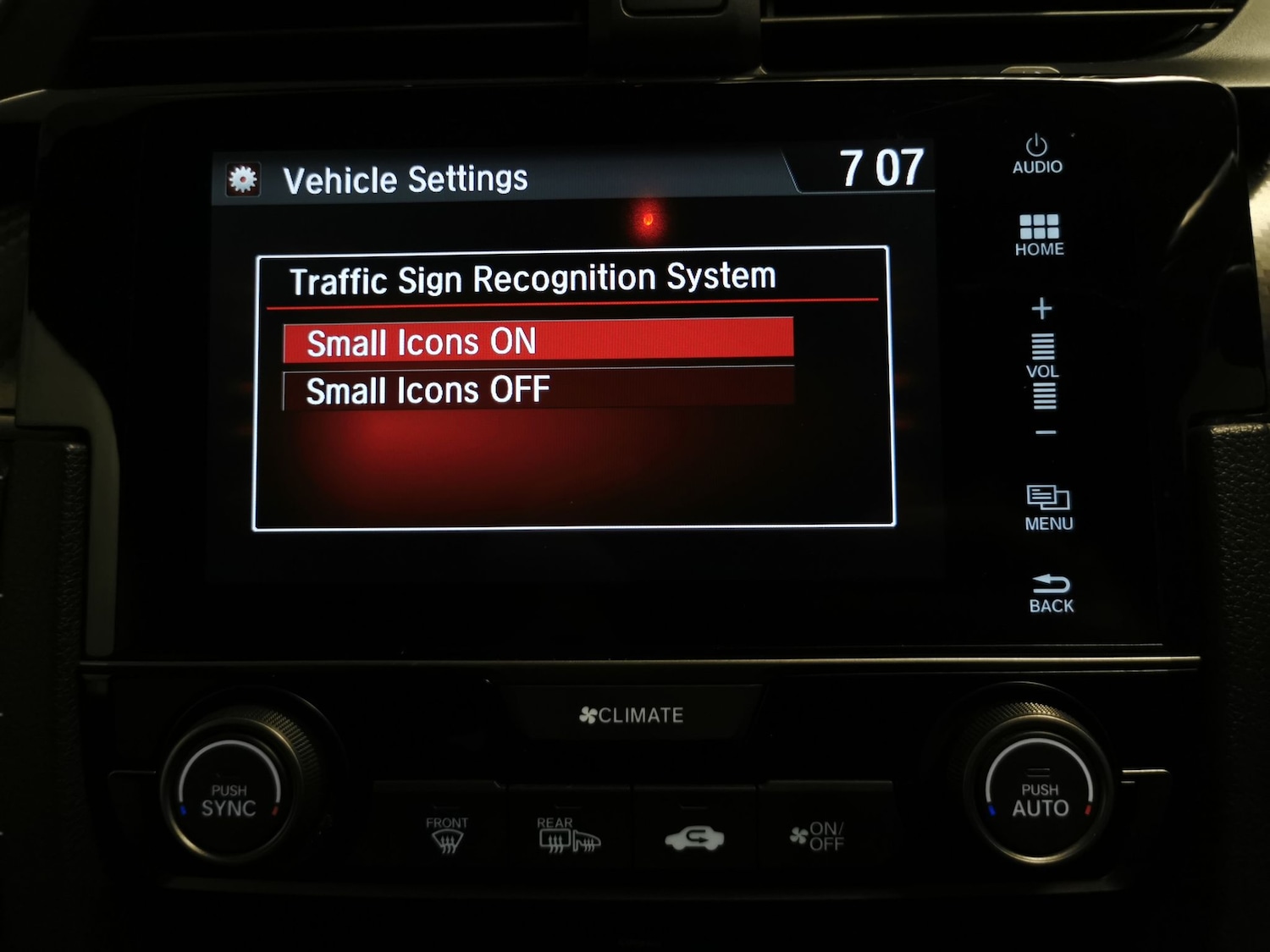 Used Honda Civic 2018 for sale - 77797283: Photo 19