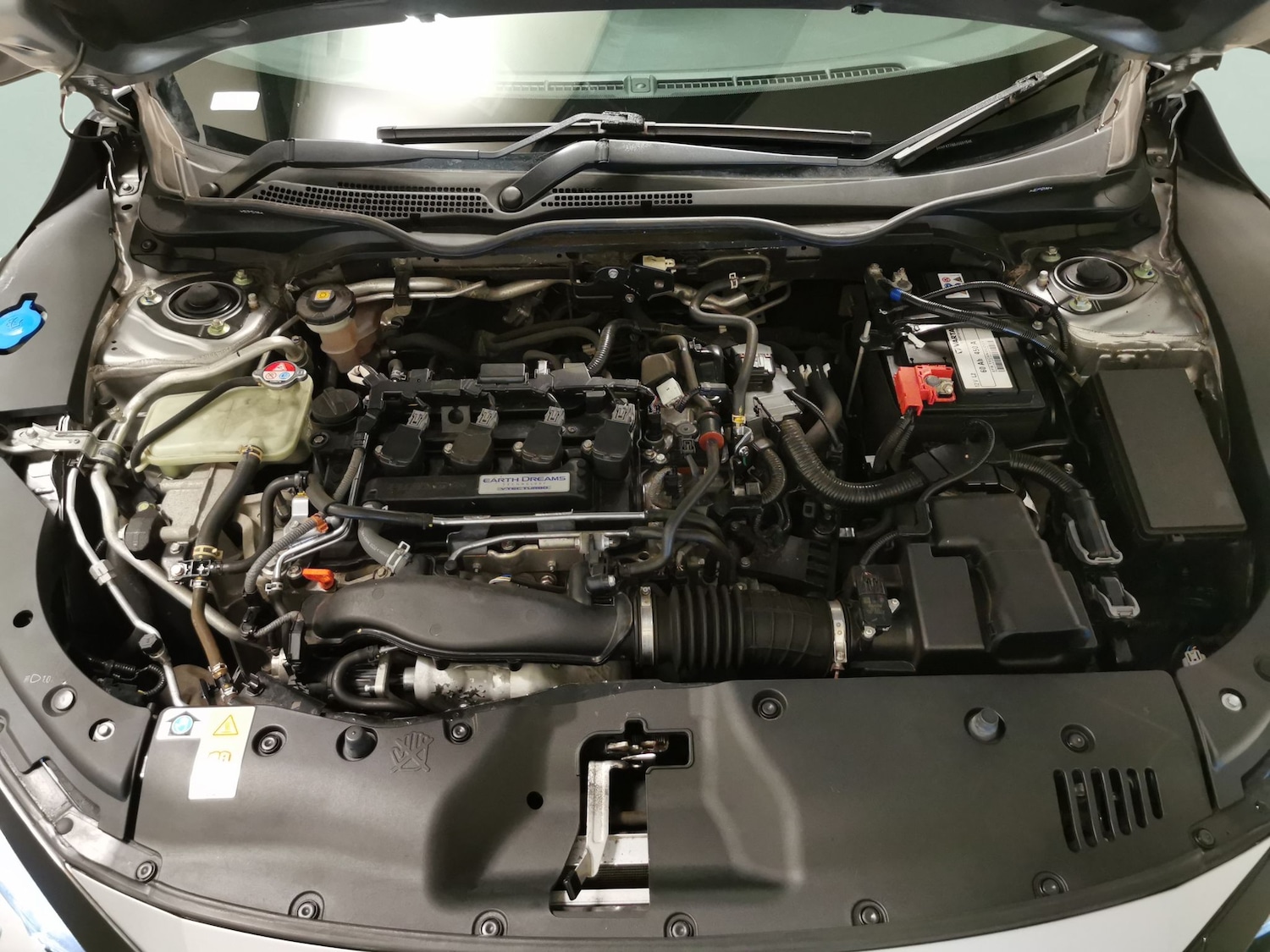 Used Honda Civic 2018 for sale - 77797283: Photo 30