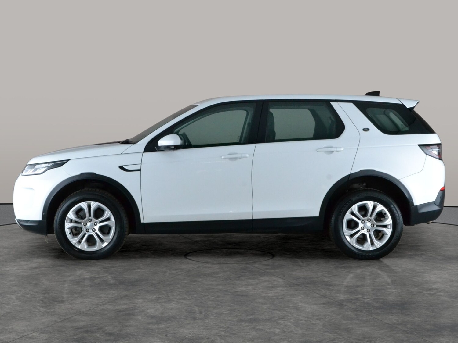 Used Land Rover Discovery Sport 2021 for sale - 78149318: Photo 14