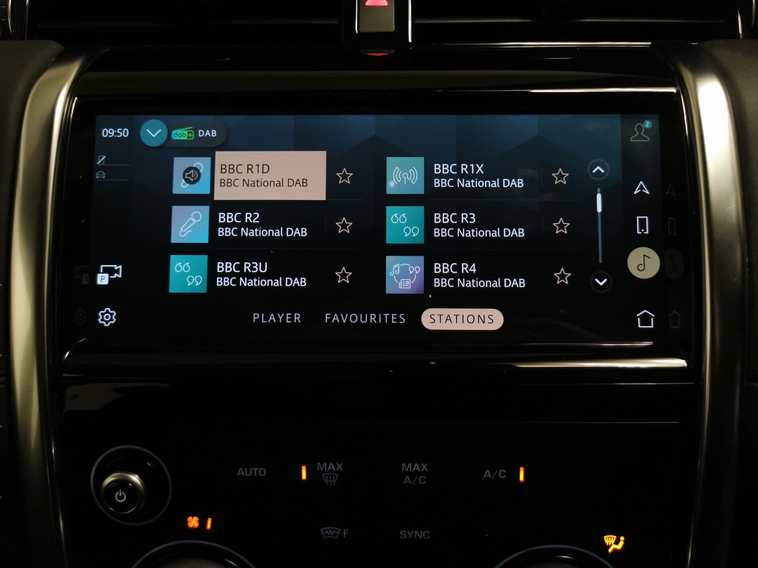 Used Land Rover Discovery Sport 2021 for sale - 78149318: Photo 7