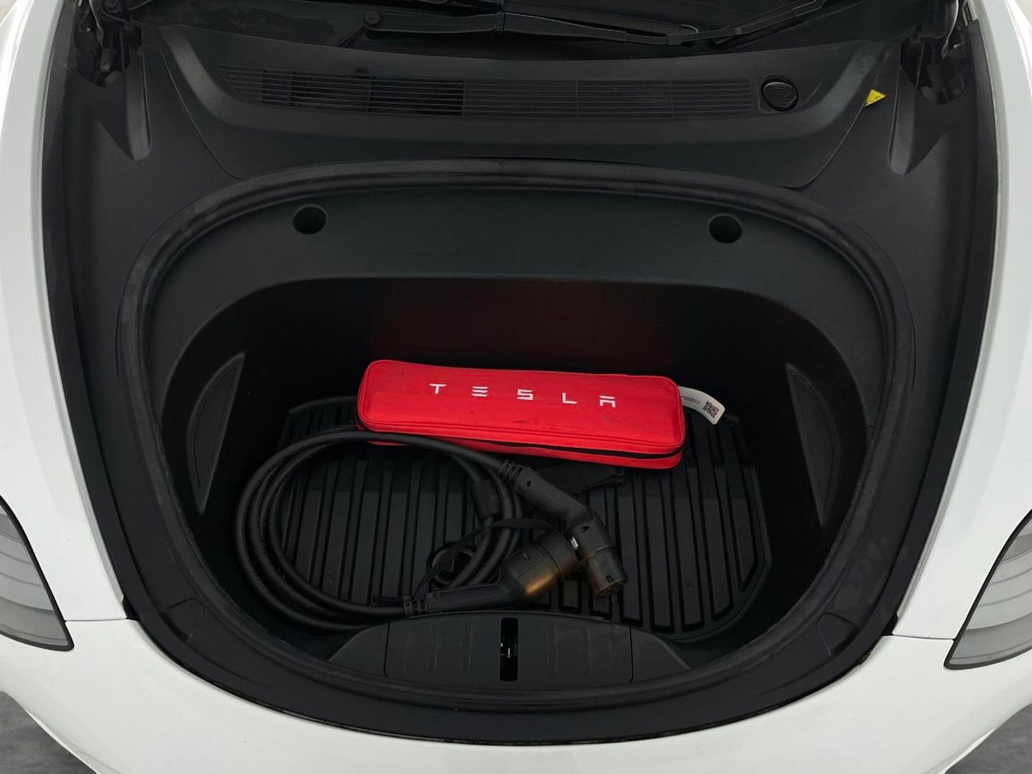 Used Tesla Model 3 2021 for sale - 76960558: Photo 44