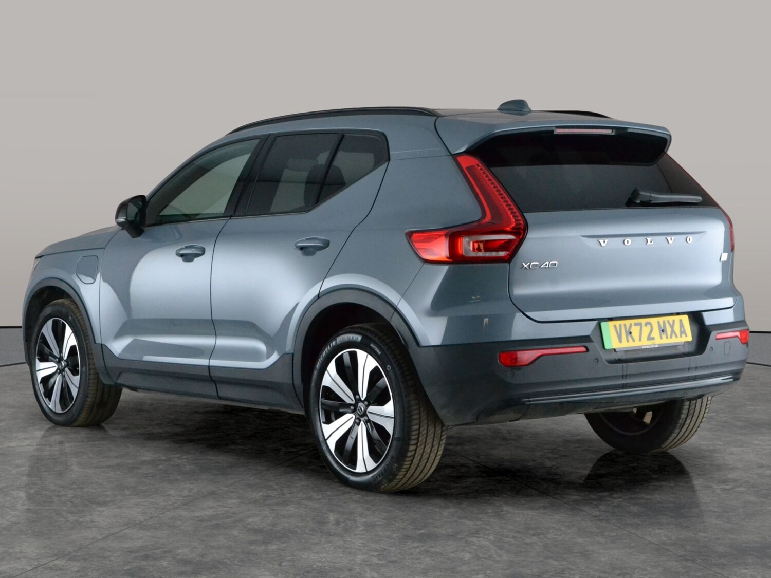 Used Volvo XC40 2022 for sale - 77833689: Photo 14