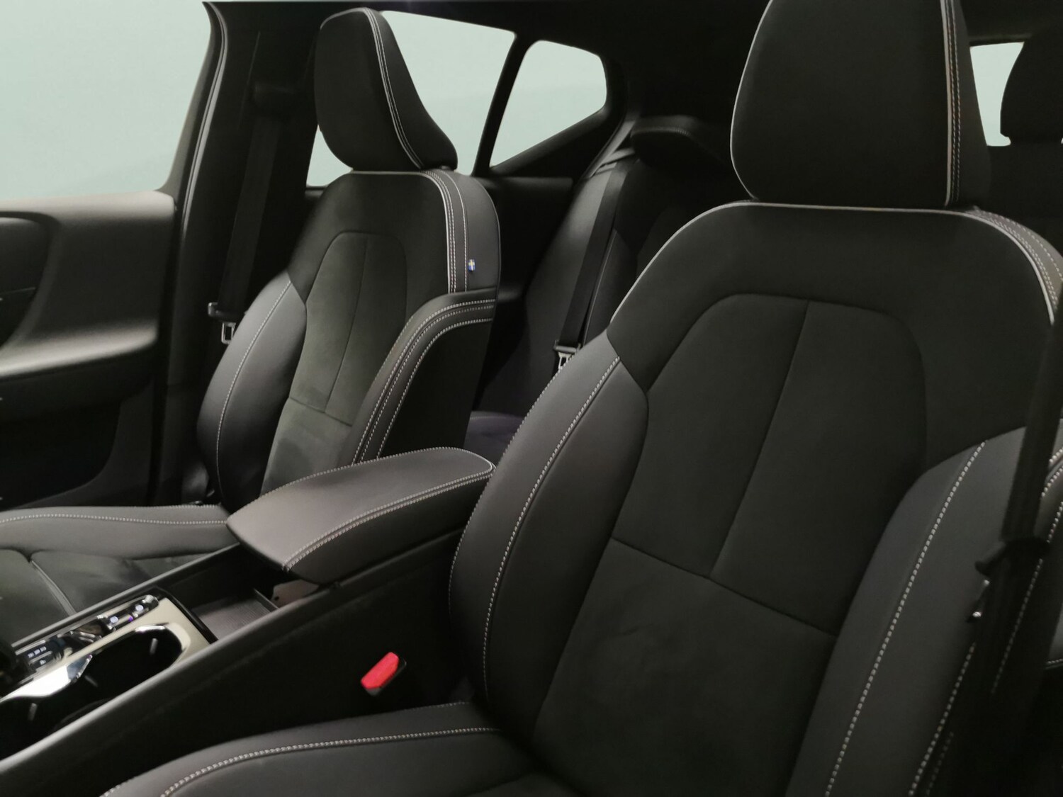 Used Volvo XC40 2022 for sale - 77833689: Photo 16