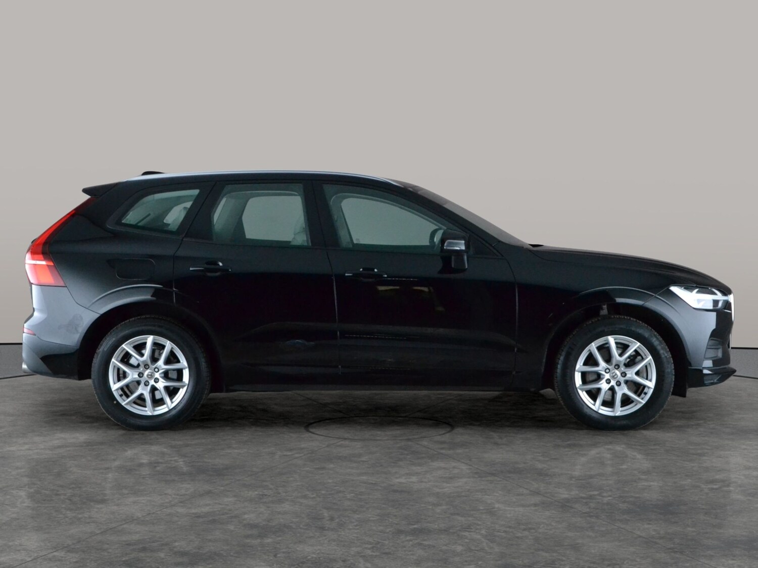 Used Volvo XC60 2020 for sale - 77842042: Photo 9