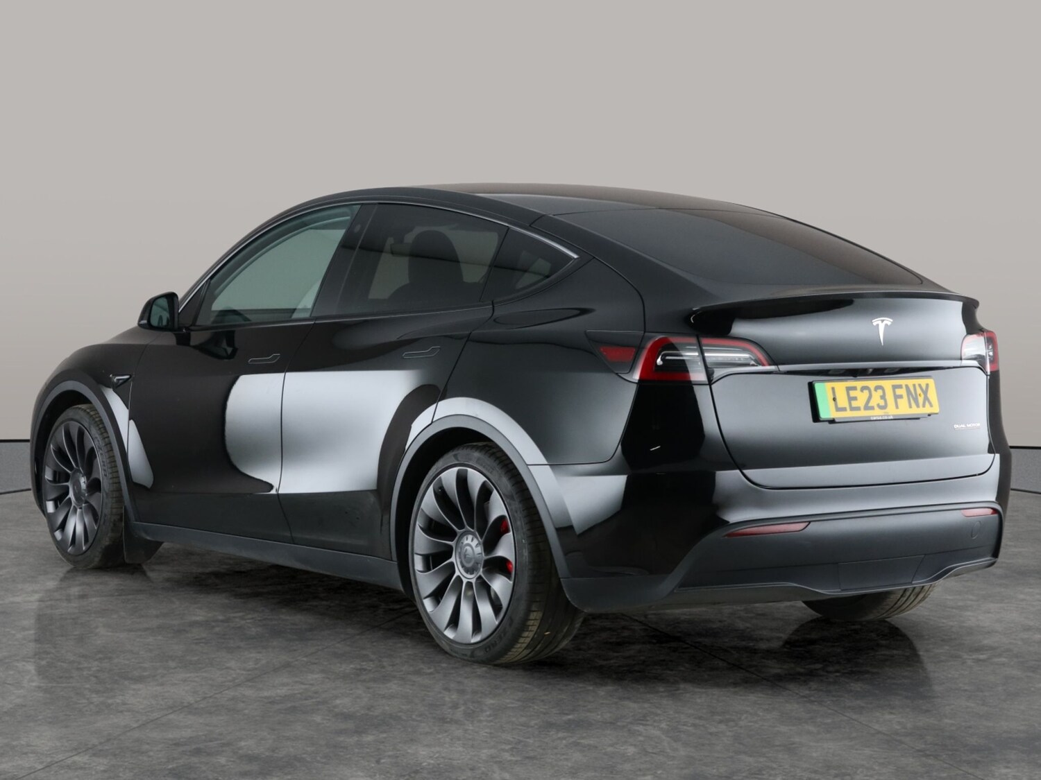 Used Tesla Model Y 2023 for sale - 76379661: Photo 17